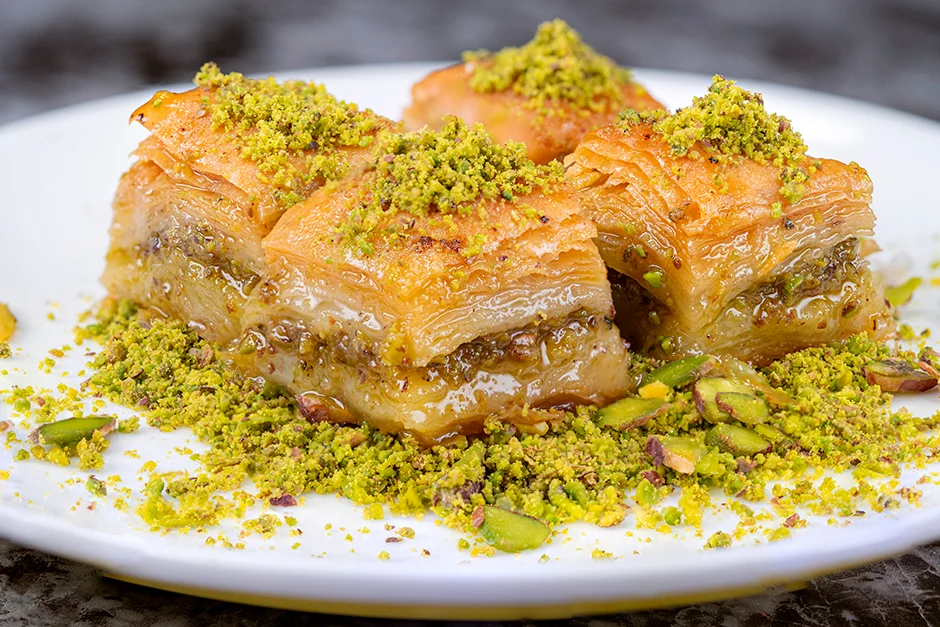 bayramda baklavanin yanina ne gider baklavanin yanina ne yenir1