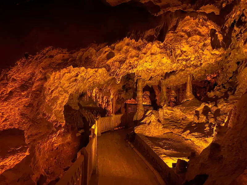 Mağara Turizmi Yeraltı Dünyasının Büyüleyici Güzellikleri